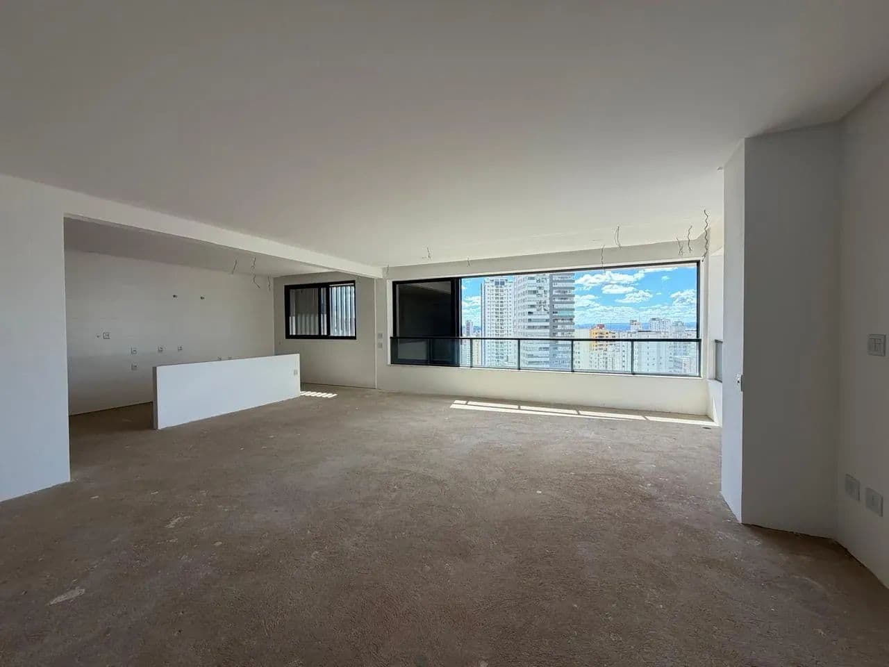 LEGEND PRAÇA DO SOL APARTAMENTO 274m2  em Setor Oeste - Goiânia - GO