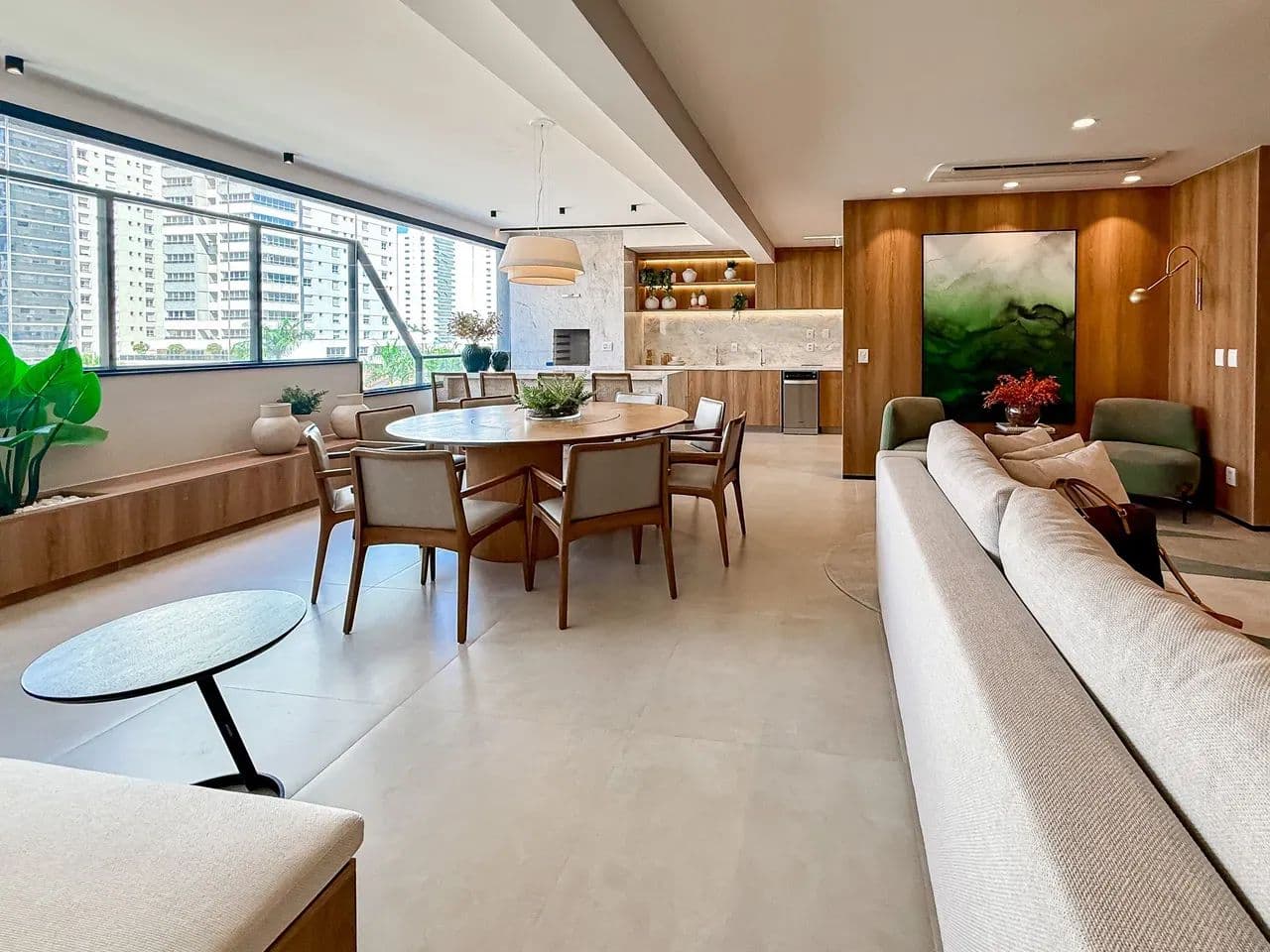 Cinque Terre - Apartamento com 142m2 na T-53, Setor Bueno. 3 Suítes com varanda e churrasqueira