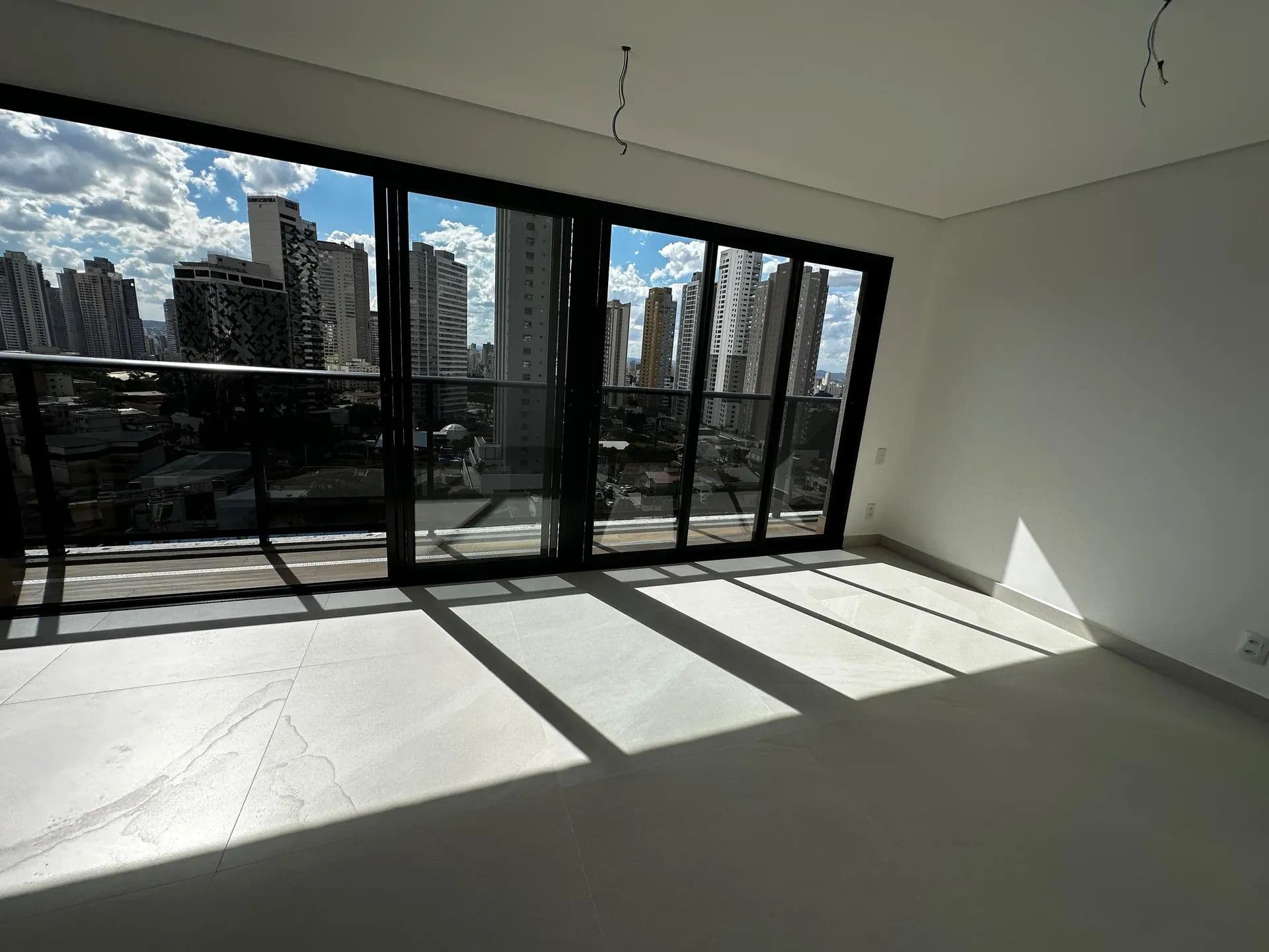OPUS GYRO ROOFTOP FLAT 48m²